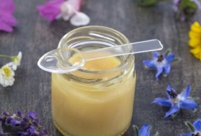 Tìm hiểu về thành phần dinh dưỡng trong sữa ong chúa