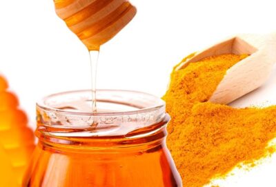 Uống tinh bột nghệ với mật ong mang lại nhiều lợi ích sức khỏe