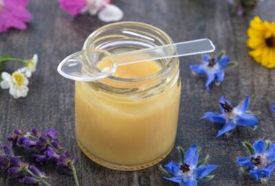 11 tác dụng nổi bật của sữa ong chúa