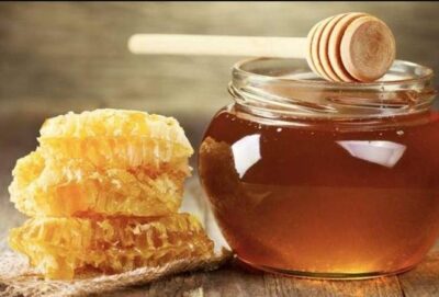 Mật ong và công dụng làm thuốc tự nhiên